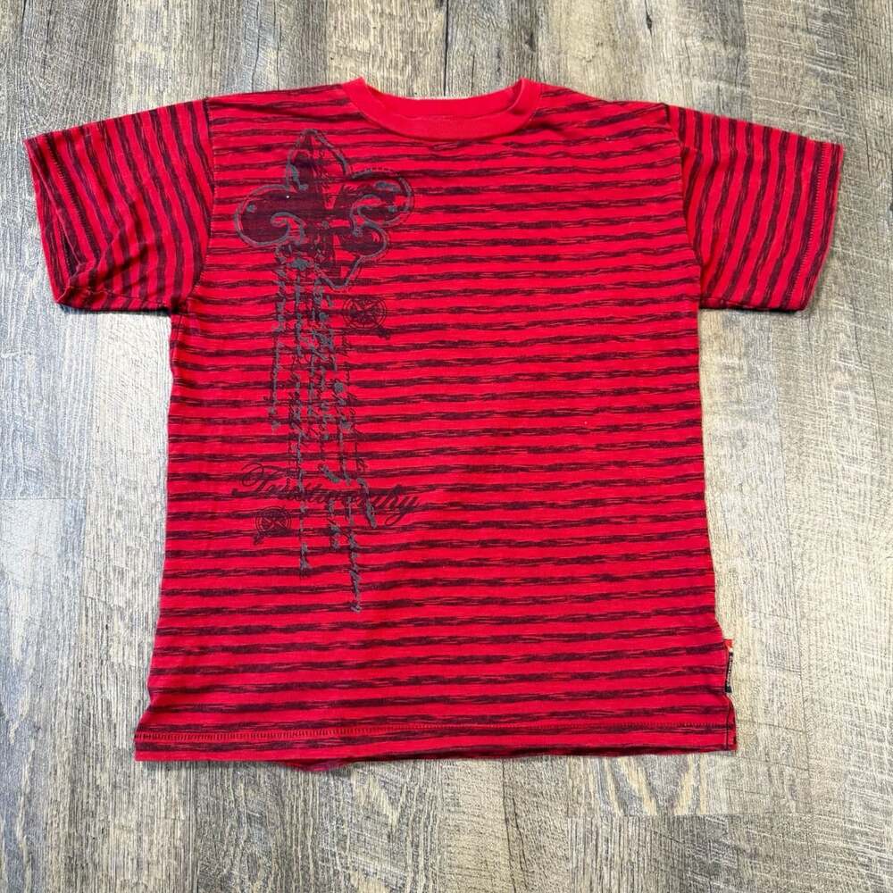 Grunge Graphic Baby tee